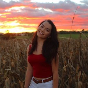 Meet your Posher, Madison